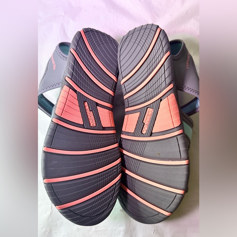 Merrell Women's Teal and Gray Strappy Outdoor Sandals - Picture 10 of 11